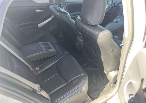 Toyota Prius cena 31980 przebieg: 272500, rok produkcji 2010 z Kraków małe 172